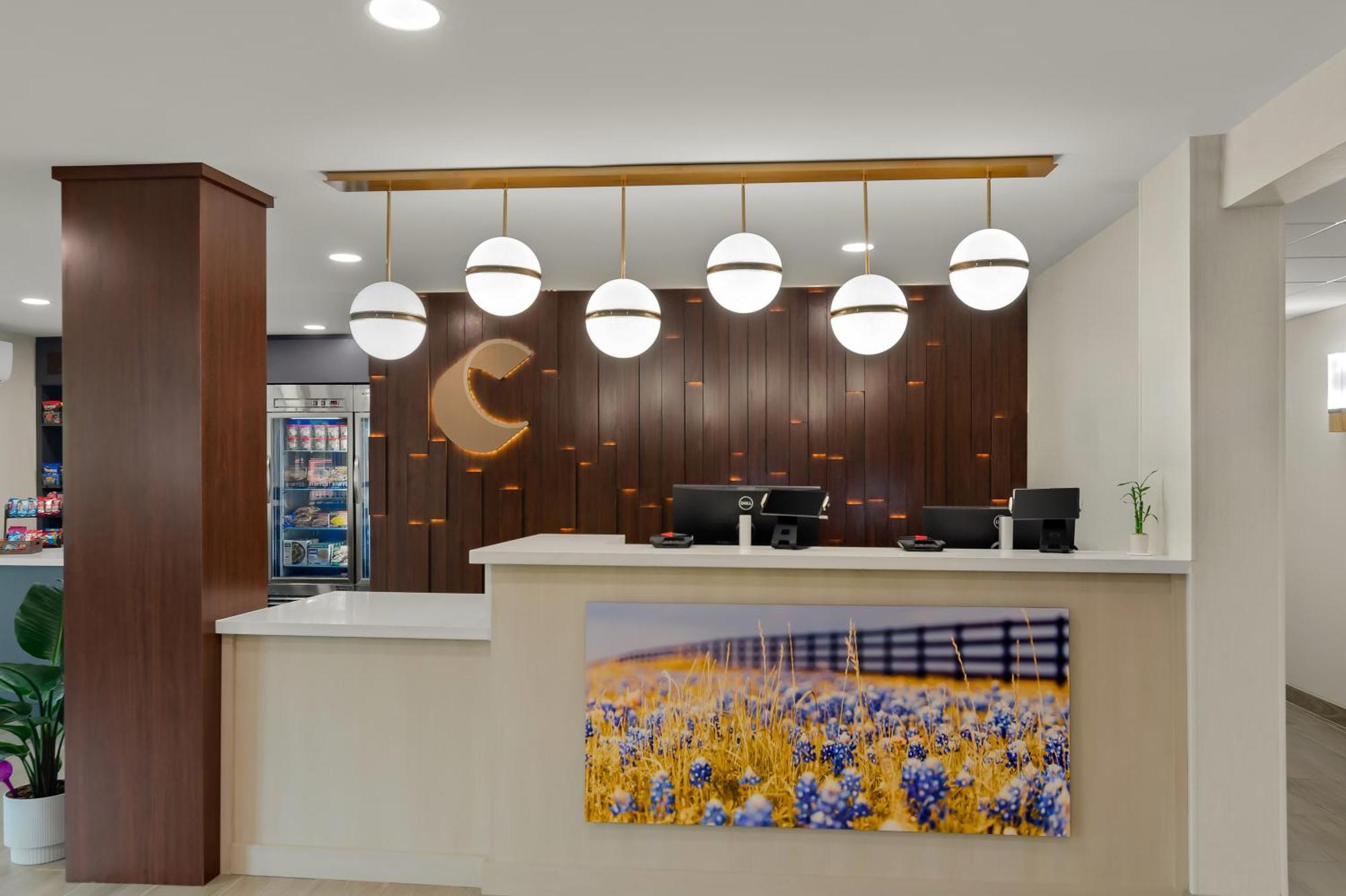 Comfort Inn Конро Екстериор снимка