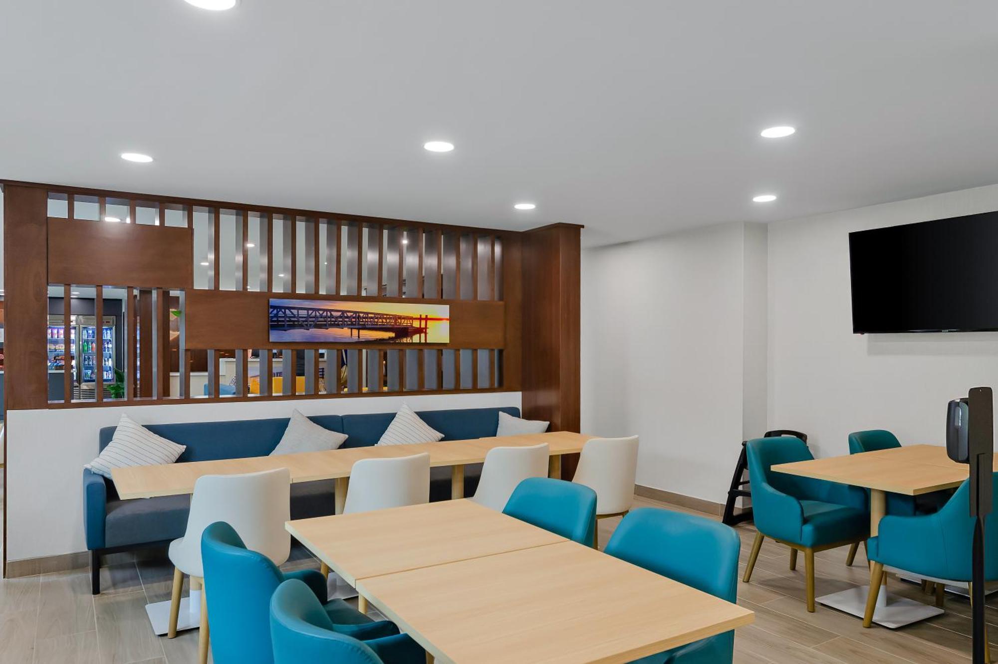 Comfort Inn Конро Екстериор снимка