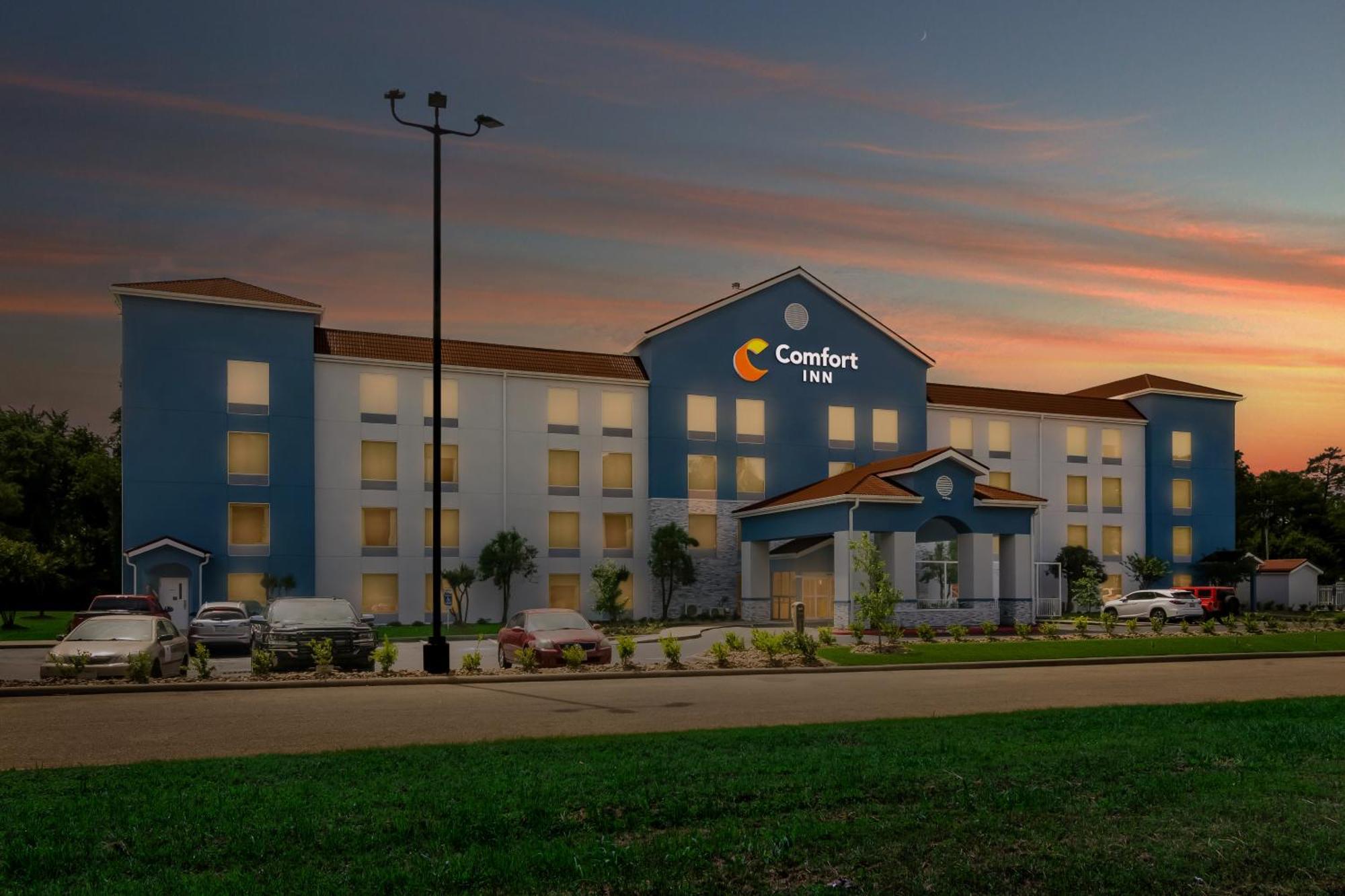 Comfort Inn Конро Екстериор снимка