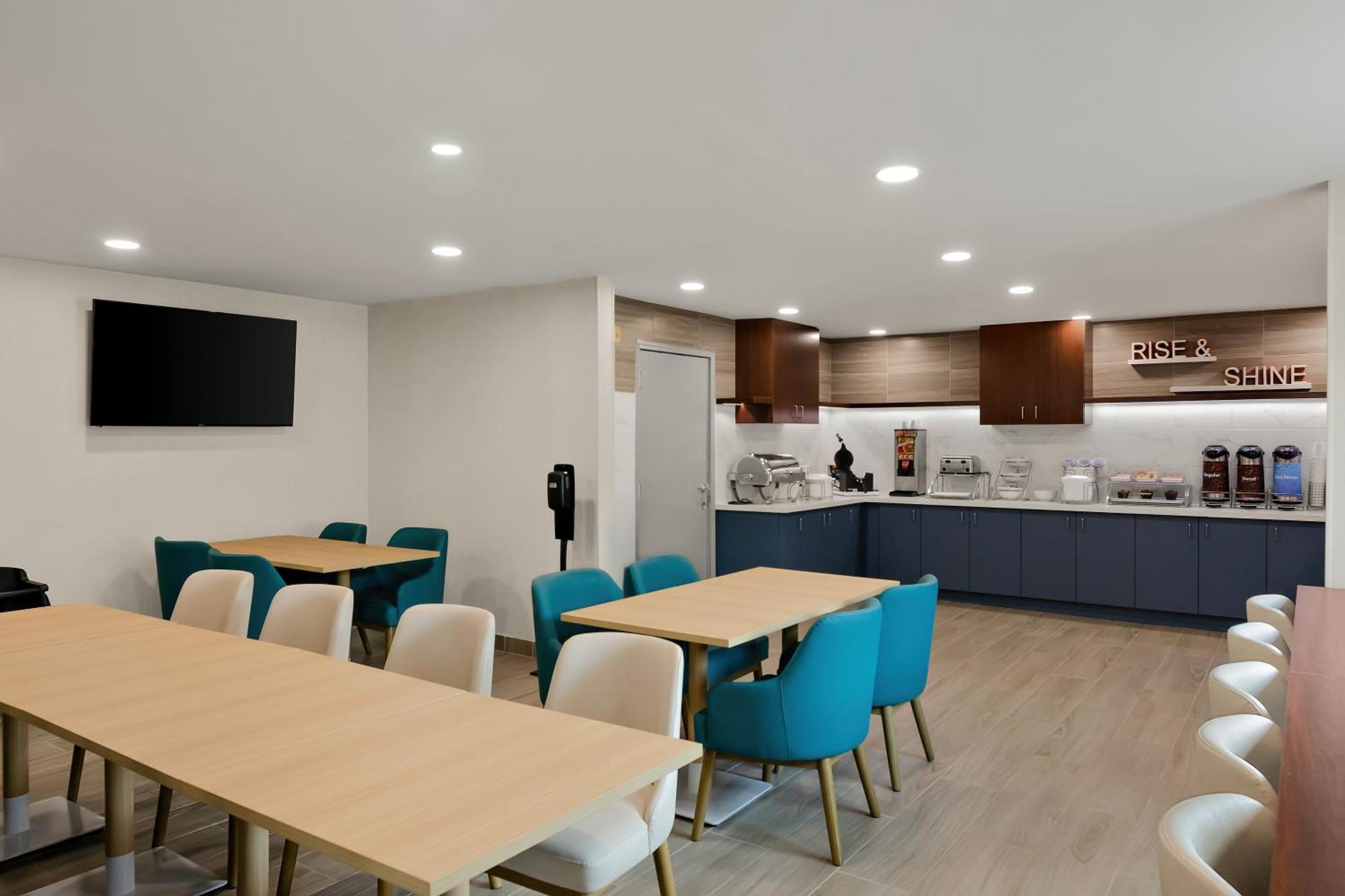 Comfort Inn Конро Екстериор снимка